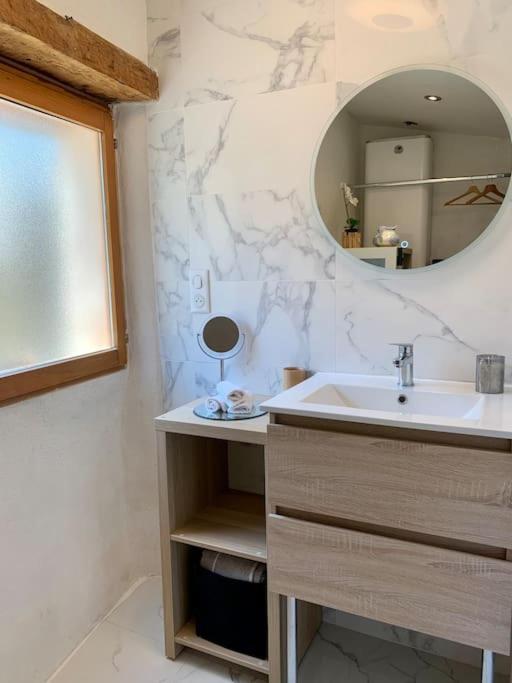 Maisonnette Atypique Cadarache-Iter Saint-Paul-les-Durance Zewnętrze zdjęcie
